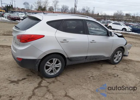 2011 Hyundai Tucson Gls from USA, damaged, VIN KM8JUCAC9BU197390